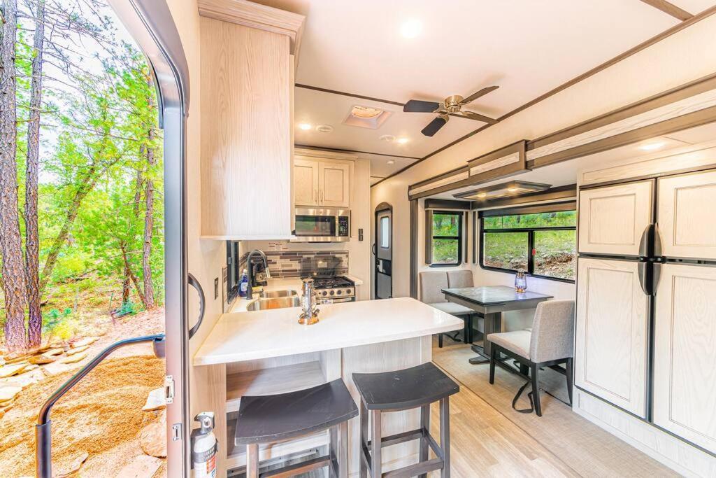 Luxury Glamper Retreat 14 Forest Site Payson Dış mekan fotoğraf